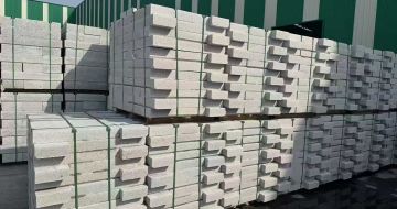 荆州芝麻白路沿石