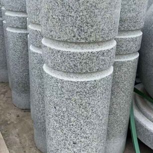 荆州 芝麻白花岗岩挡车柱、隔离柱多少钱