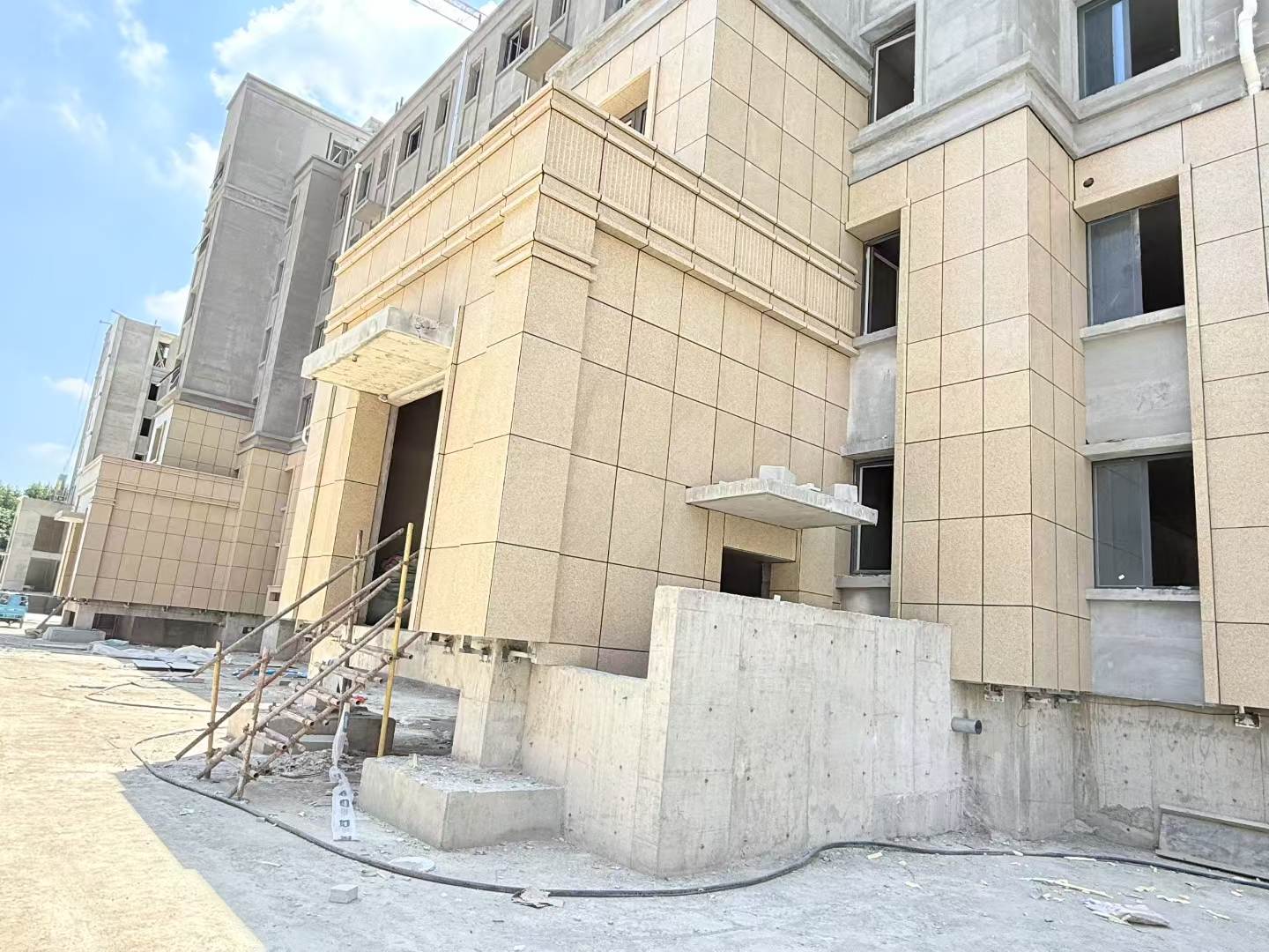 荆州 黄金麻干挂，工地实拍