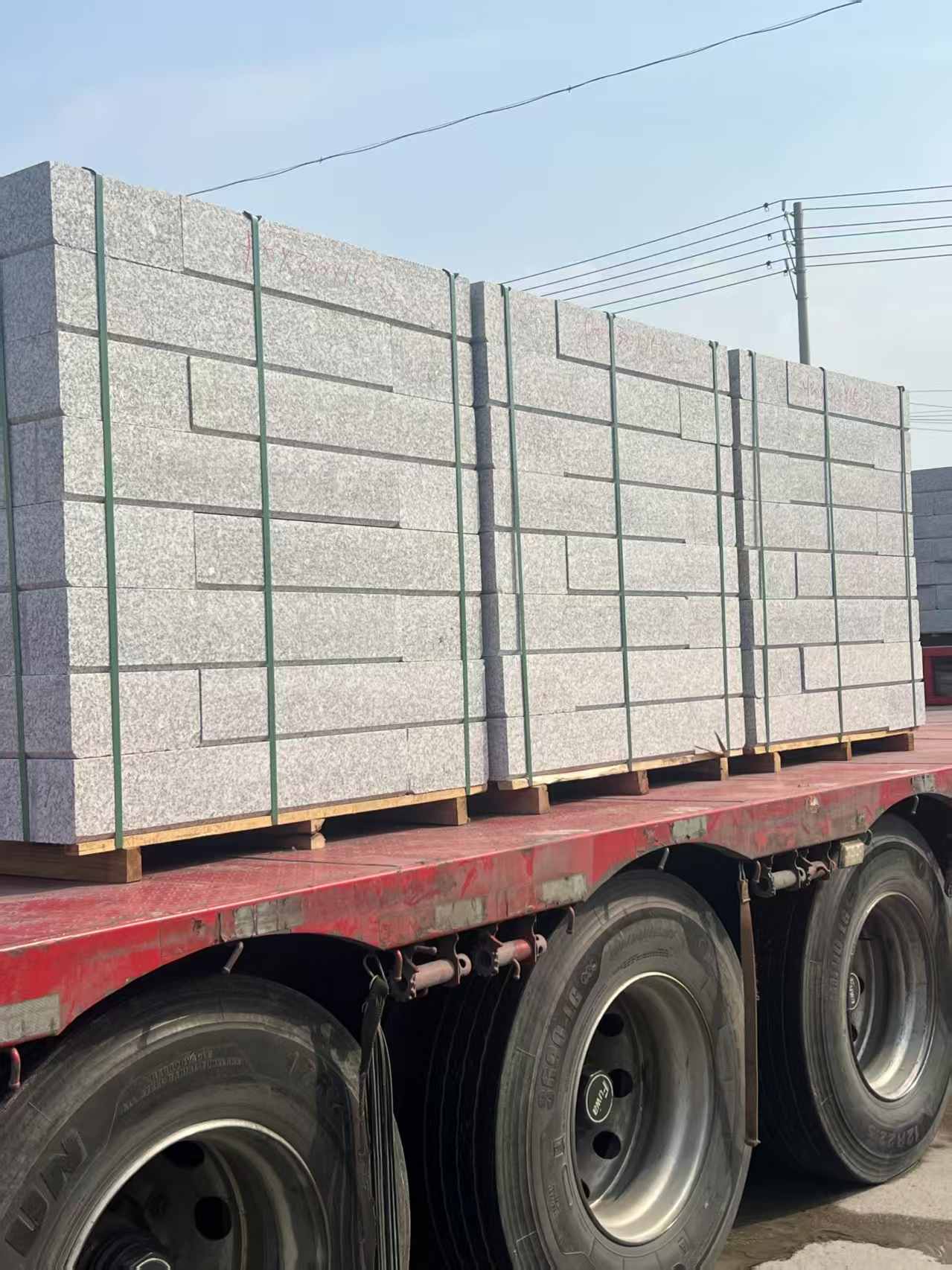 荆州 芙蓉白路沿石装车