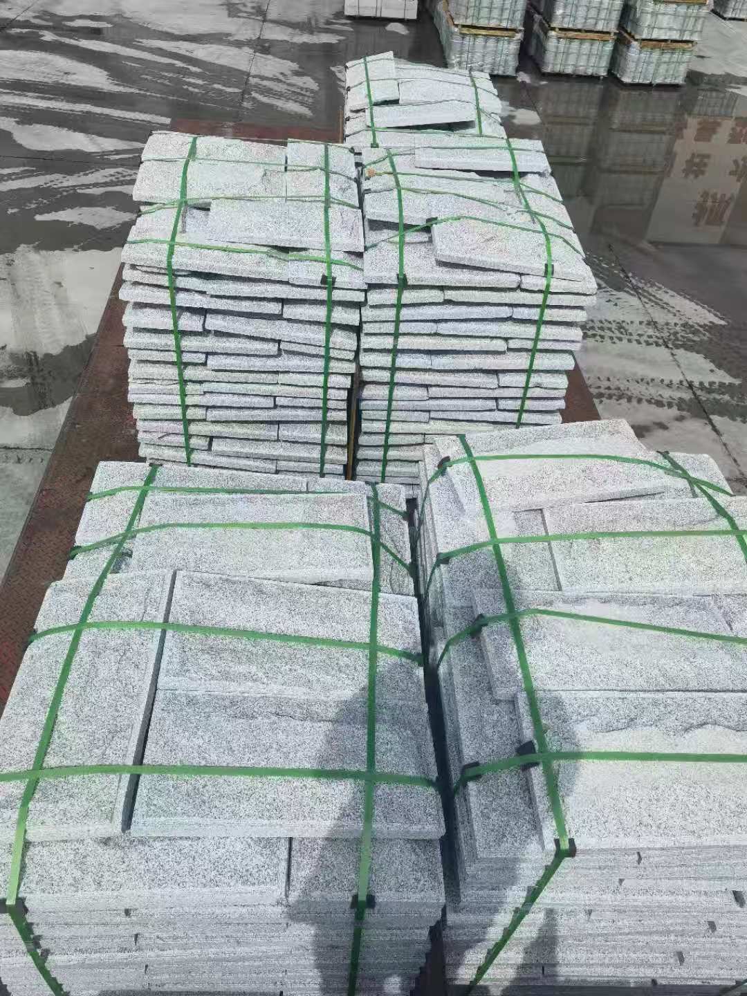 荆州 芝麻白蘑菇石装车出货