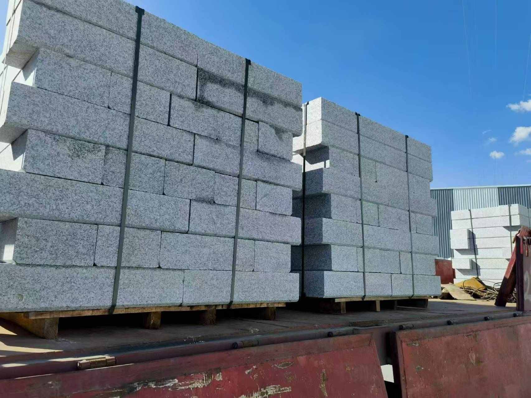 荆州 路沿石装车出货