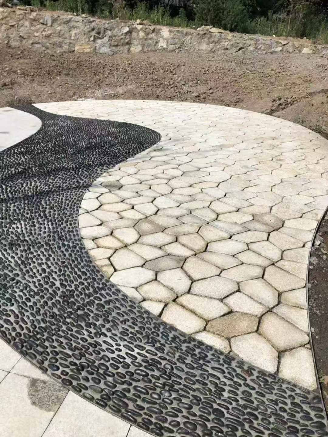 荆州 黄金麻冰裂缝室外铺装效果完美展示