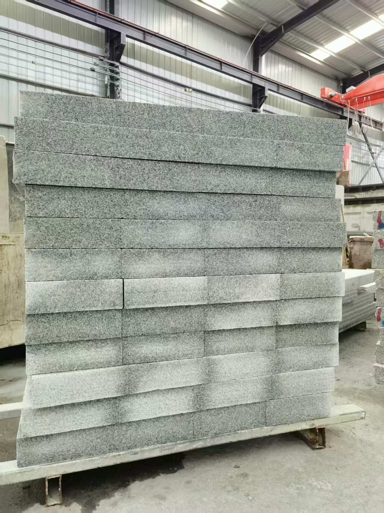 荆州 芝麻白10公分300*600广场地铺，A料定制，尺寸标准，厚薄均匀